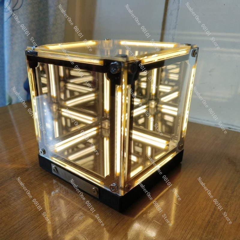 ゲーミングルームデスクトップ雰囲気ライトクリエイティブファッ - Desk Setup Lamp のレビューと価格