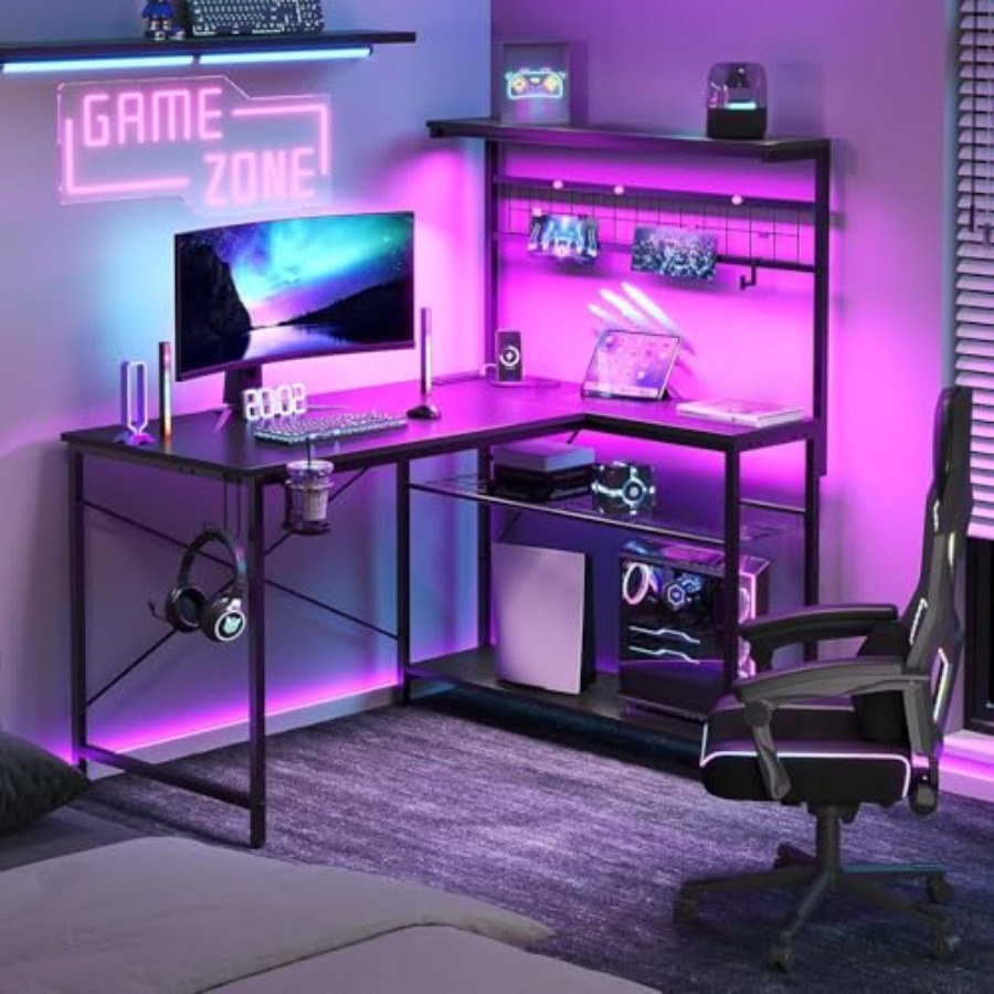 42インチのゲーミングデスク。電源コンセントとLEDライトを - Desk Setup L Shaped のレビューと価格